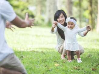 How to Help Your Baby to Start Walking on Their Own